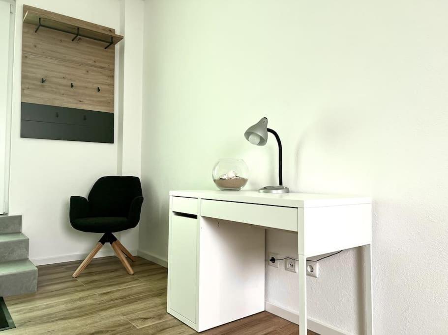 Moderne, Stilvolle Ferienwohnung In Eich Eich  外观 照片